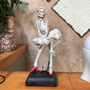 Marilyn Monroe Styled Skeleton Halloween Table Top Decor